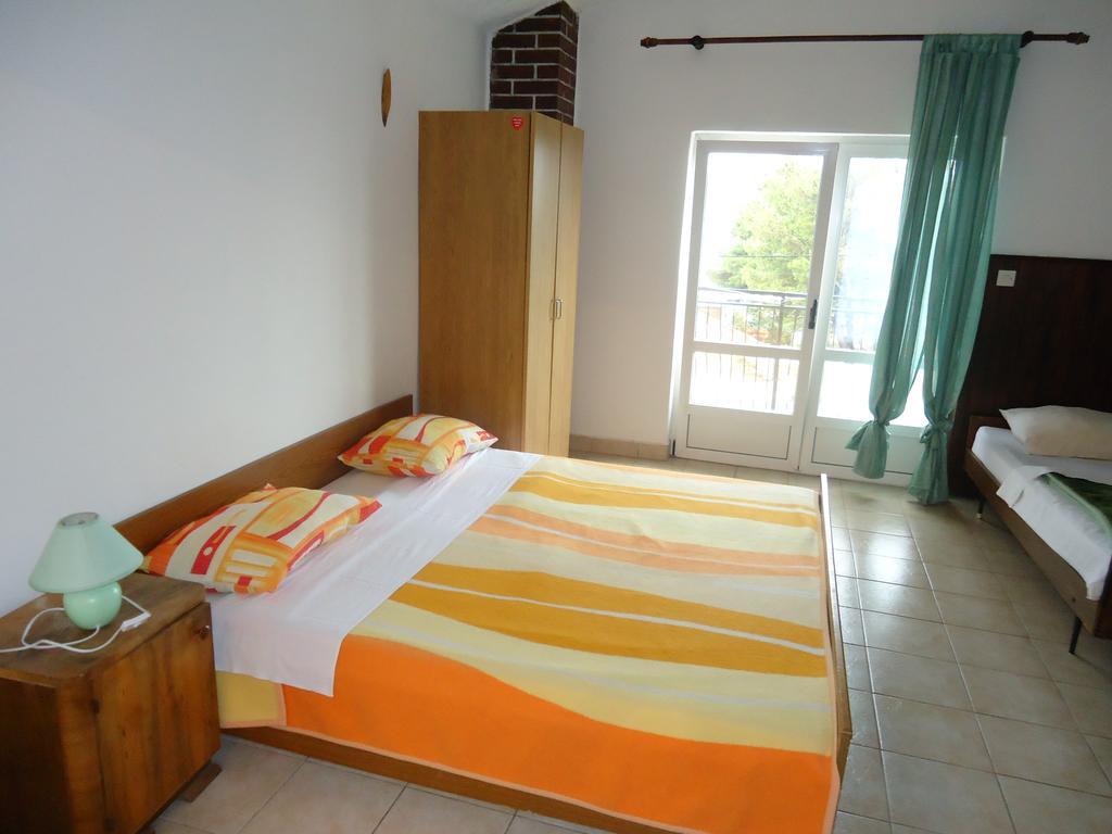 Apartments Vrsa Seline Exterior photo