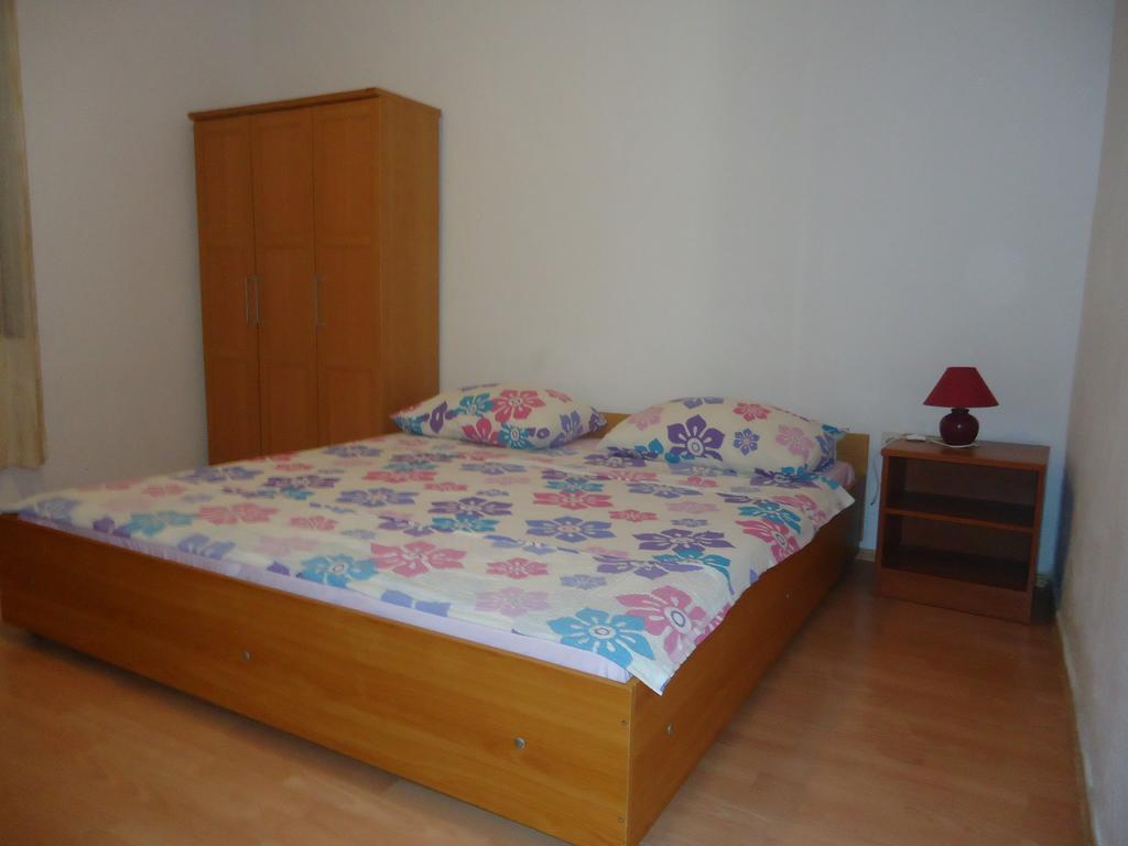 Apartments Vrsa Seline Exterior photo